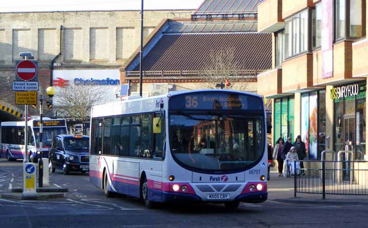 First Essex Volvo B7RLE Wright Eclipse Urban 66797